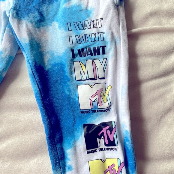 Retro MTV Sweatpants - Picture 3 of 7